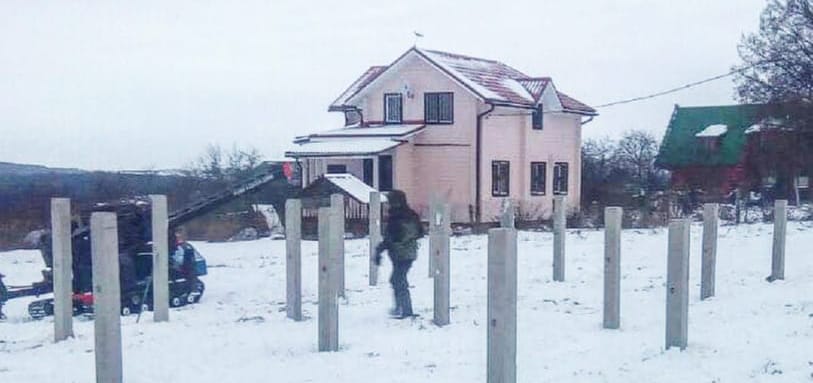 Фундамент на забивных ЖБ сваях